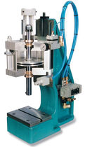 Pressa pneumatica / di assemblaggio