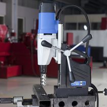 Trapano a base magnetica / elettrico / compatto...