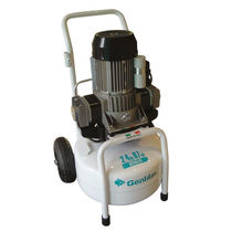Compressore ad aria / mobile / con motore...