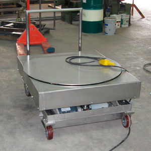 tavola elevatrice a forbici / elettrica / mobile / girevole