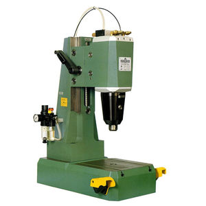pressa pneumatica / per piegatura / per imbutitura / di rivettatura