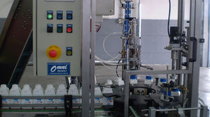 linea di riempimento per l'industria chimica / di bottiglie / automatica / lineare