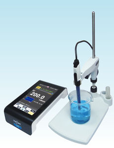conduttimetro portatile / con display LCD / da laboratorio