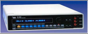 analizzatore per rete elettrica / di risposta in frequenza / di impedenza / benchtop