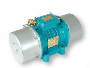 vibratore con azionamento elettrico / trifase