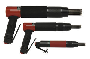 togli-ruggine pneumatico / modello a pistola / martello scalpellatore / a rullini