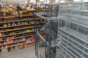 soppalco industriale con scaffalature / per pallet / per pavimento industriale