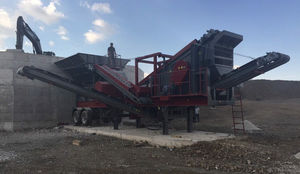 impianto di frantumazione a percussione / mobile / per le materie minerali / gommato