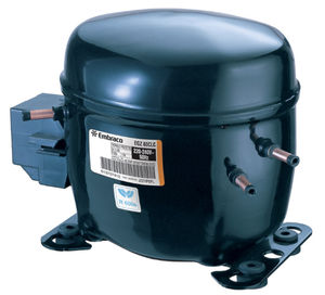 compressore frigorifero ermetico / a pistone / monostadio / per refrigerazione commerciale
