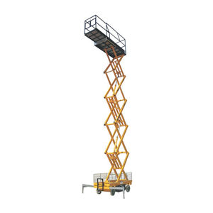 piattaforma elevatrice a forbice mobile / per uso in interni ed esterni / elettrica