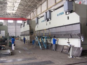 pressa piegatrice elettroidraulica / CNC