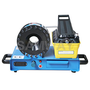 aggraffatrice per tubi flessibili idraulici / automatica / pneumatica / compatta