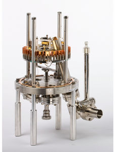 microscopio per ricerca / con sonda di scansione / a temperatura variabile