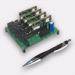 sistema di controllo di movimento multiasse / brushless / CAN / Ethernet