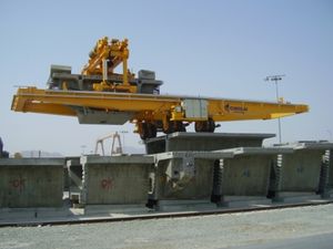 gru mobile / derrick / per cantiere