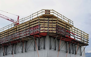 piattaforma da lavoro / sospesa / per cassero