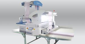 macchina trapuntatrice automatica / per tessili