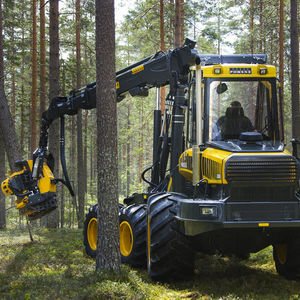 abbattitrice forestale gommata / carroponte