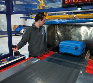 manipolatore elettrico / con piano di appoggio / di carico