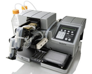 dosatore per liquidi / volumetrico / a siringa / automatico