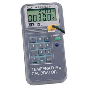calibratore di temperatura / portatile / digitale