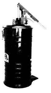 pompa a grasso / a leva / semisommersa / centrifuga