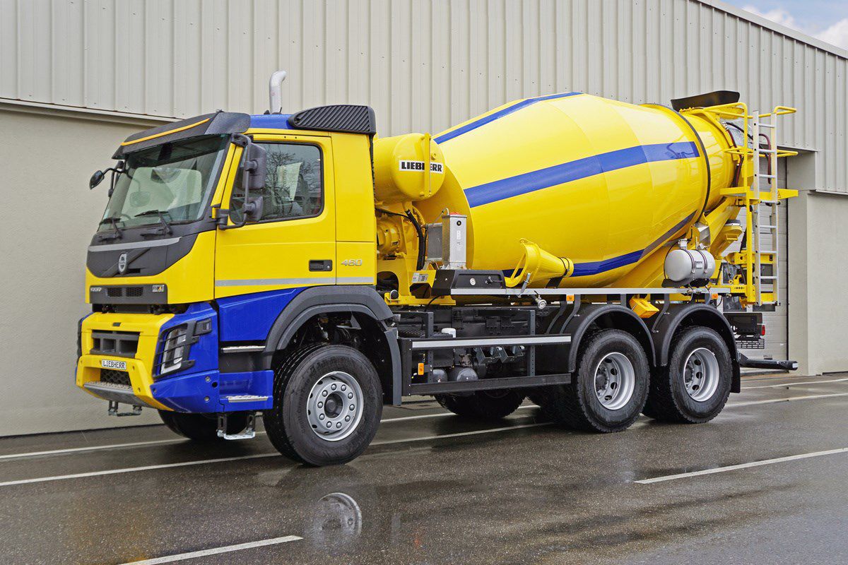 Camion betoniera per cemento - HTM series - Liebherr Mischtechnik