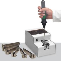 Alimentatore per viti / elettromeccanico...