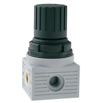 Regolatore di pressione per aria compressa...