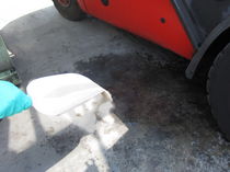 Assorbente granulare / di idrocarburi /...