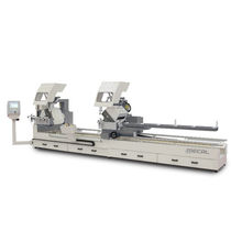 Troncatrice a due teste per PVC / per alluminio