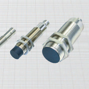 UM18-211127111 | Sensore Di Prossimà Cilindro Filettato SICK, M18, Rilevamento 250mm, 15 → 30 V C.c. | RS