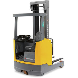 carrello elevatore retrattile elettrico