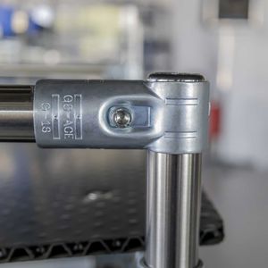 connettore per tubi in acciaio galvanizzato