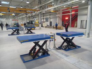 tavola elevatrice a forbice