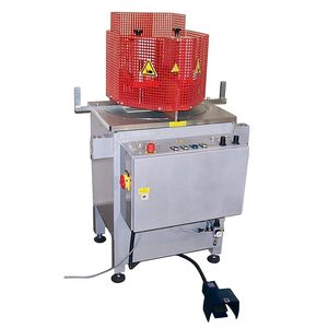 macchina saldatrice controllata da PLC
