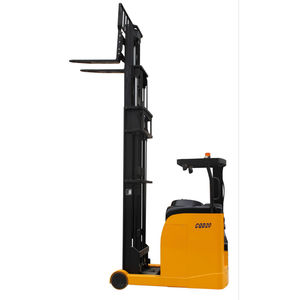 carrello elevatore elettrico