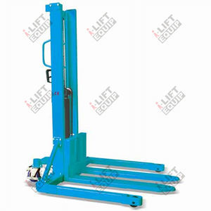 accatastatore manuale
