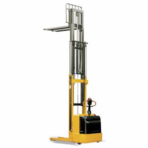 accatastatore elettrico 1