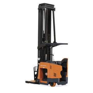 carrello elevatore retrattile elettrico