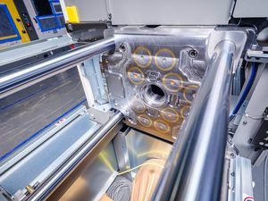 sistema di cambio stampi elettromagnetico 1