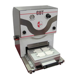 macchina da taglio per PVC