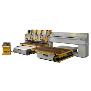 centro di lavoro CNC 3 assi