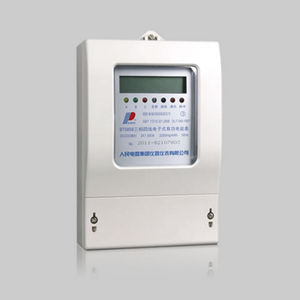 contatore di energia elettrica trifase