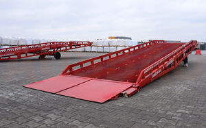 rampa di carico per pontile