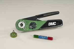 utensile per aggraffatura manuale