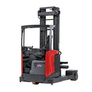 carrello elevatore retrattile elettrico