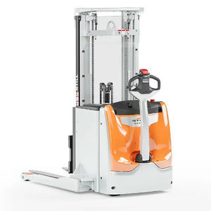 accatastatore elettrico