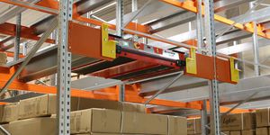 sistema di stoccaggio automatico di pallets 1