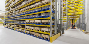 scaffalatura per magazzino di stoccaggio 1